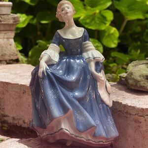 Royal Doulton “Hilary” Figurine – HN 2335